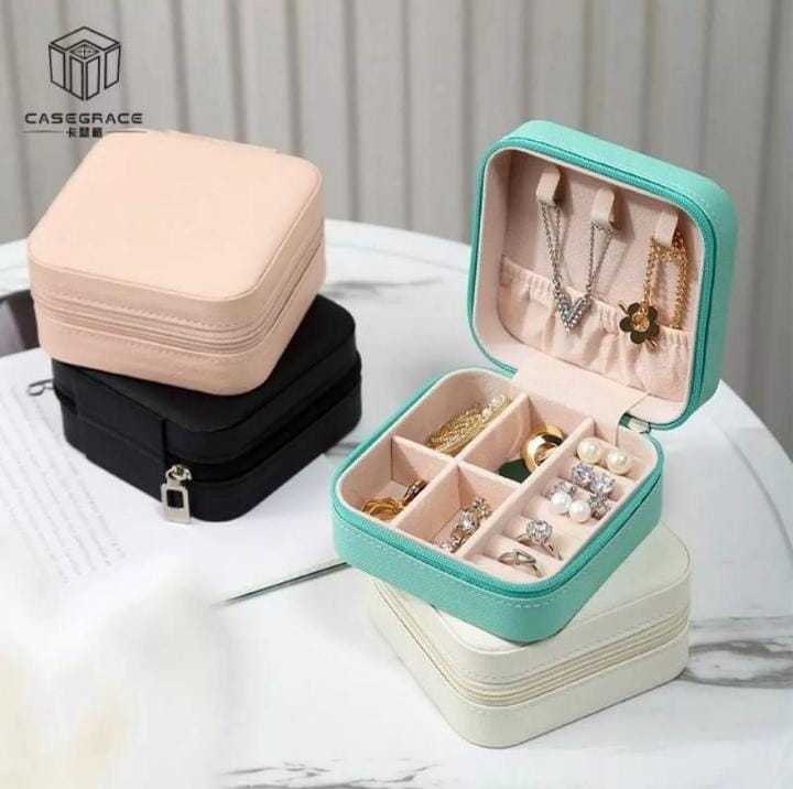 Portable Jewelry Storage Box – Travel Jewelry Organizer with Zipper Case